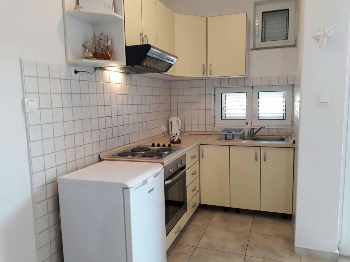 Apartments Golub 策萨利卡 外观 照片