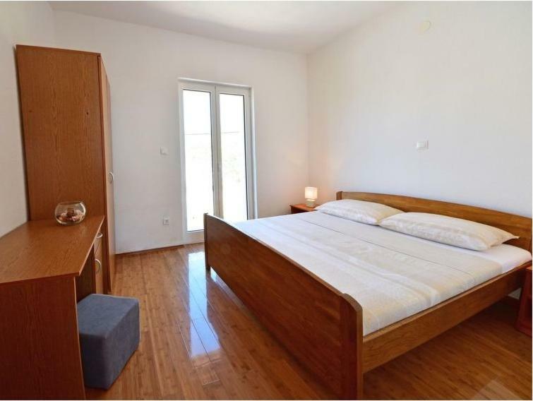Apartments Golub 策萨利卡 外观 照片